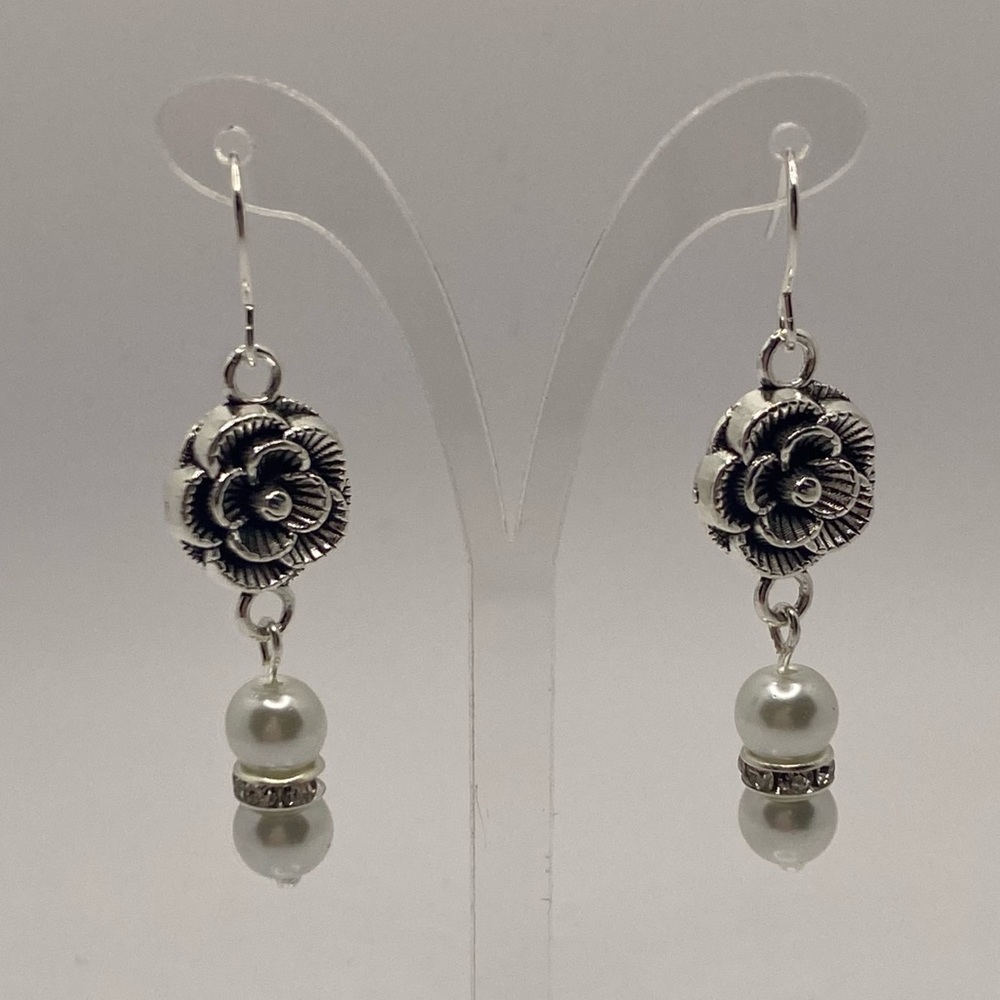 Beautiful Rose Drop Earring Pair with Pearls and Rhinestones